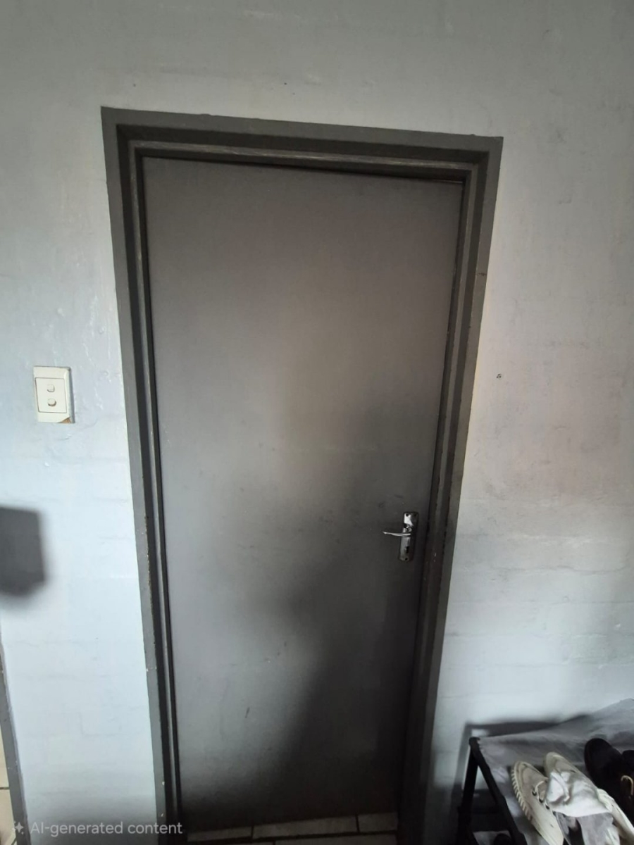 1 Bedroom Property for Sale in Amalinda Eastern Cape